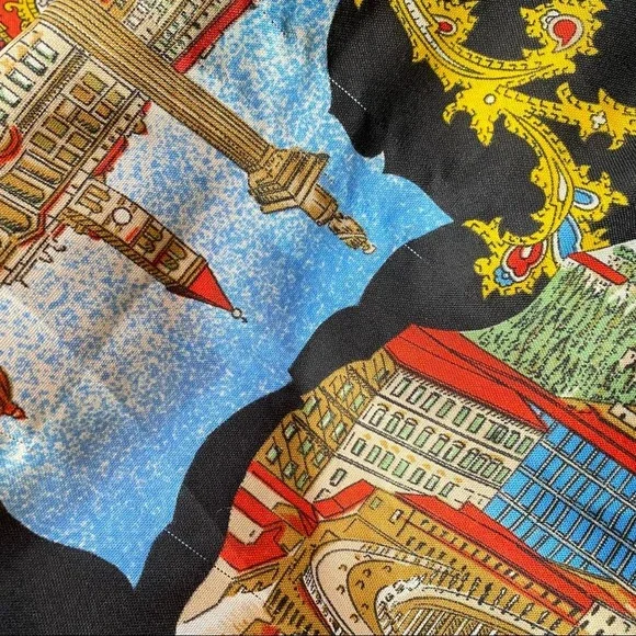 Rome Landmark Scarf Made in Italy 100% polyester - Picture 3 of 7